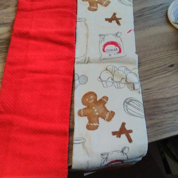 Holiday Kitchen Towels - NEW - Picture 3 of 3
